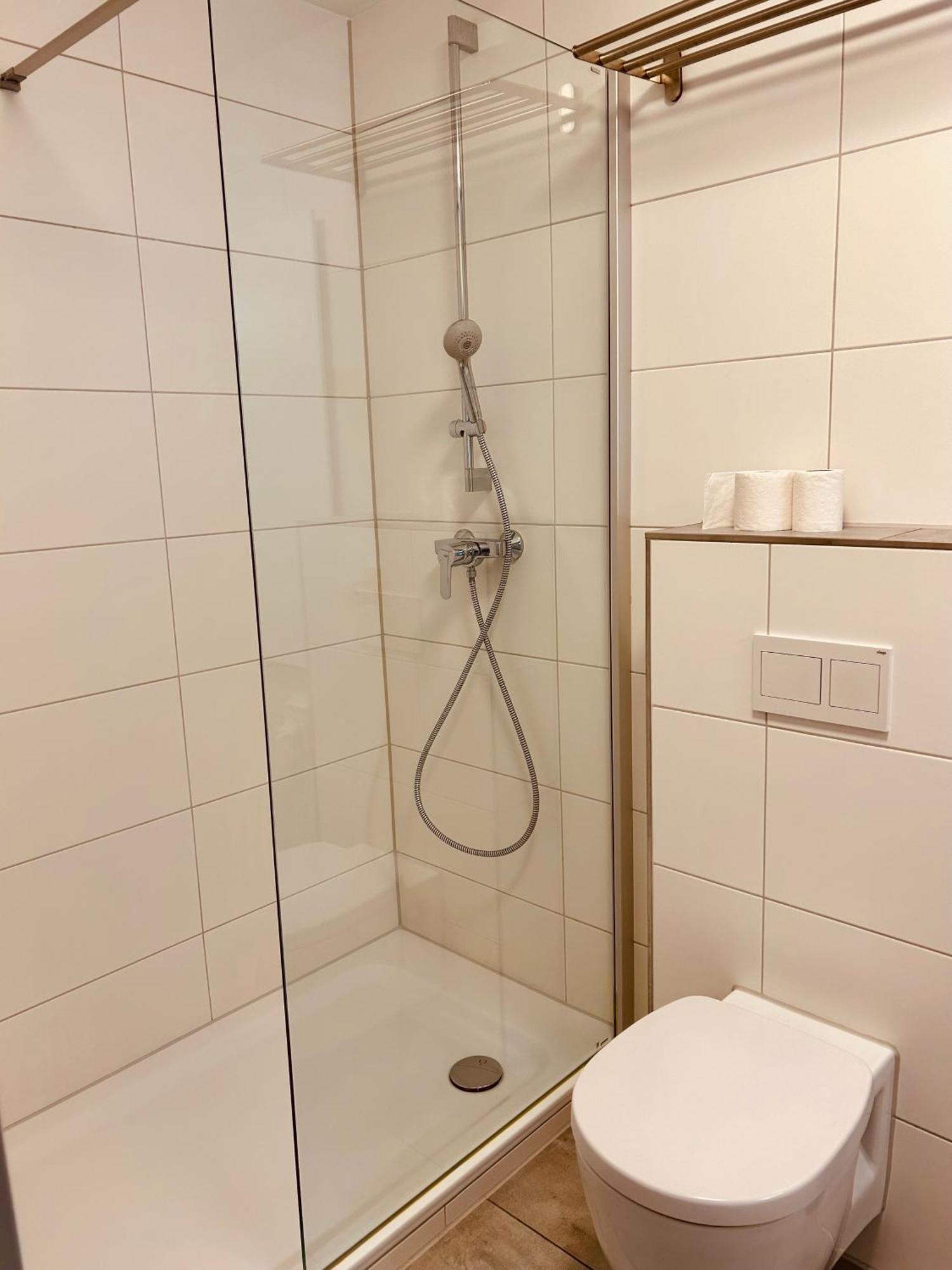 Gaestehaus Spoth Hotel Руст Екстериор снимка
